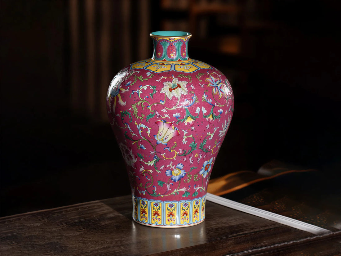 The Qianlong Carmine-Red Graviata Meiping