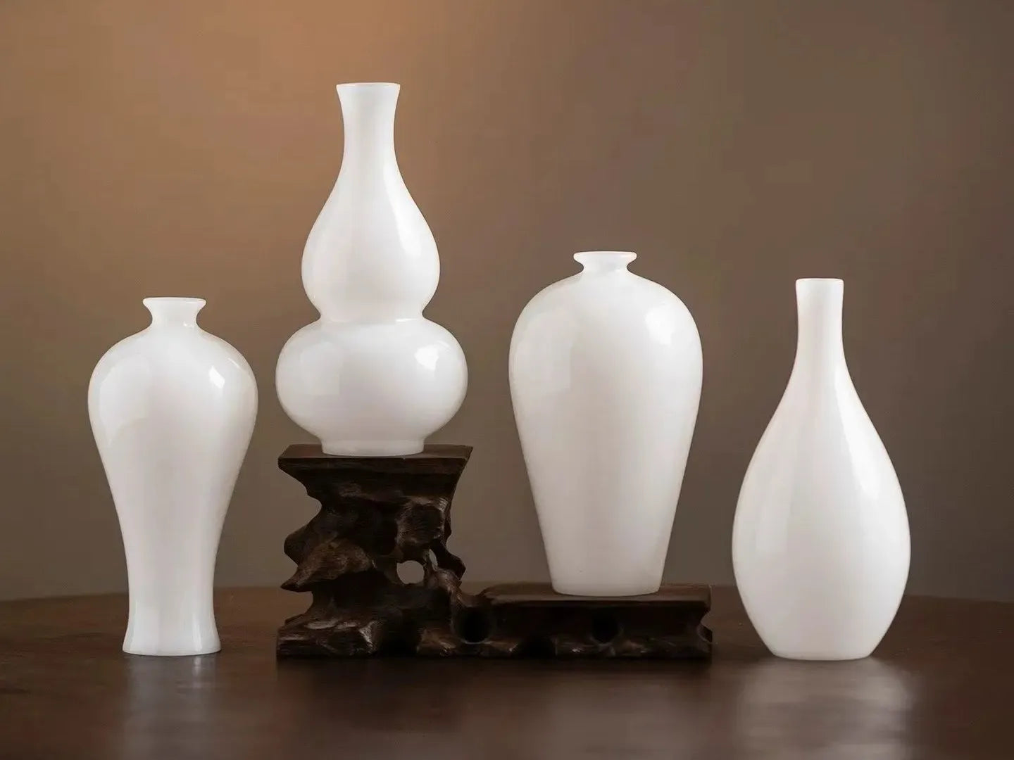 Dehua Ware (Blanc de Chine): The Mastery of Pure Luminous White