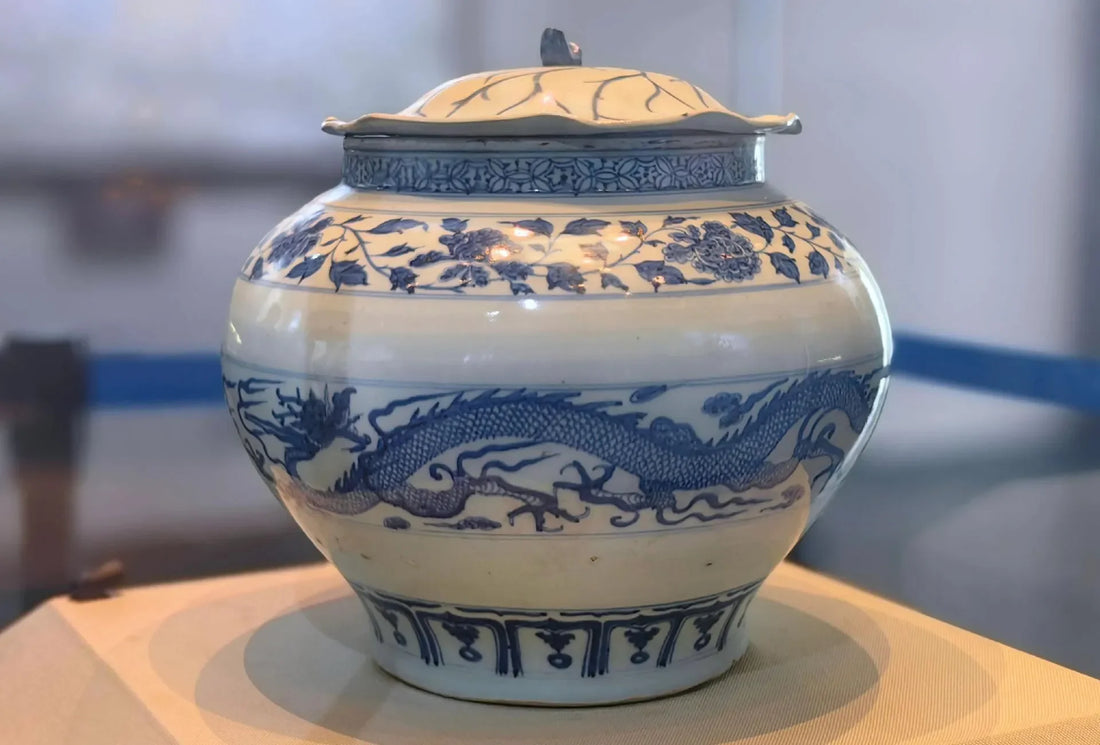 From Tang and Song Experiments to Yuan Maturity: How Blue-and-White Porcelain Took Shape