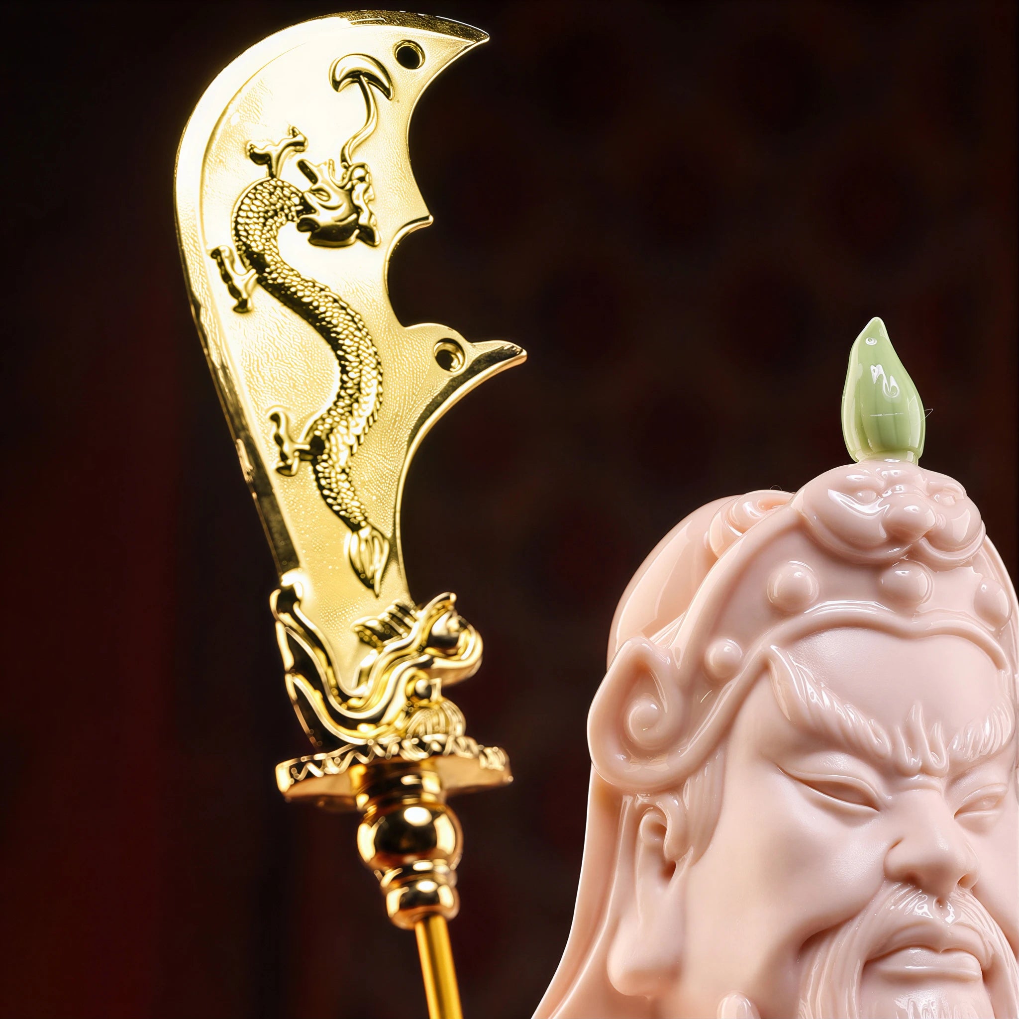 Detailed view of the stern Guan Gong expression and crown