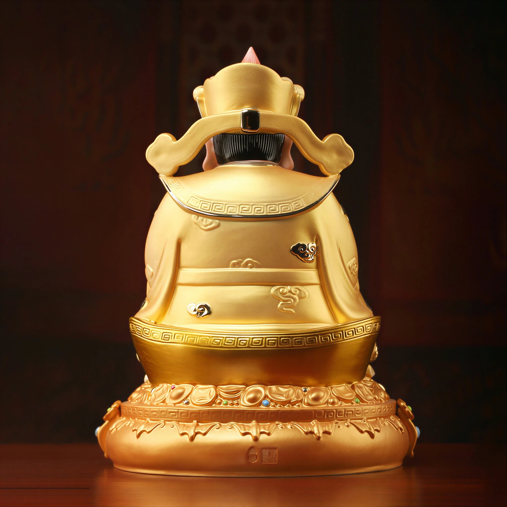 Rear view of the Fu Bao Caishen throne and pearl-gold finish
