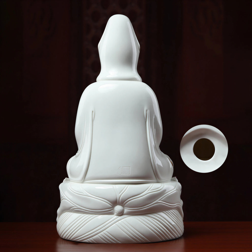 Rear and bottom view showing the opening in the Guanyin base