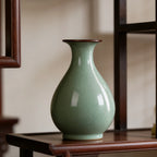 Celadon Yuhuchun Vase with Ice Crackle Glaze