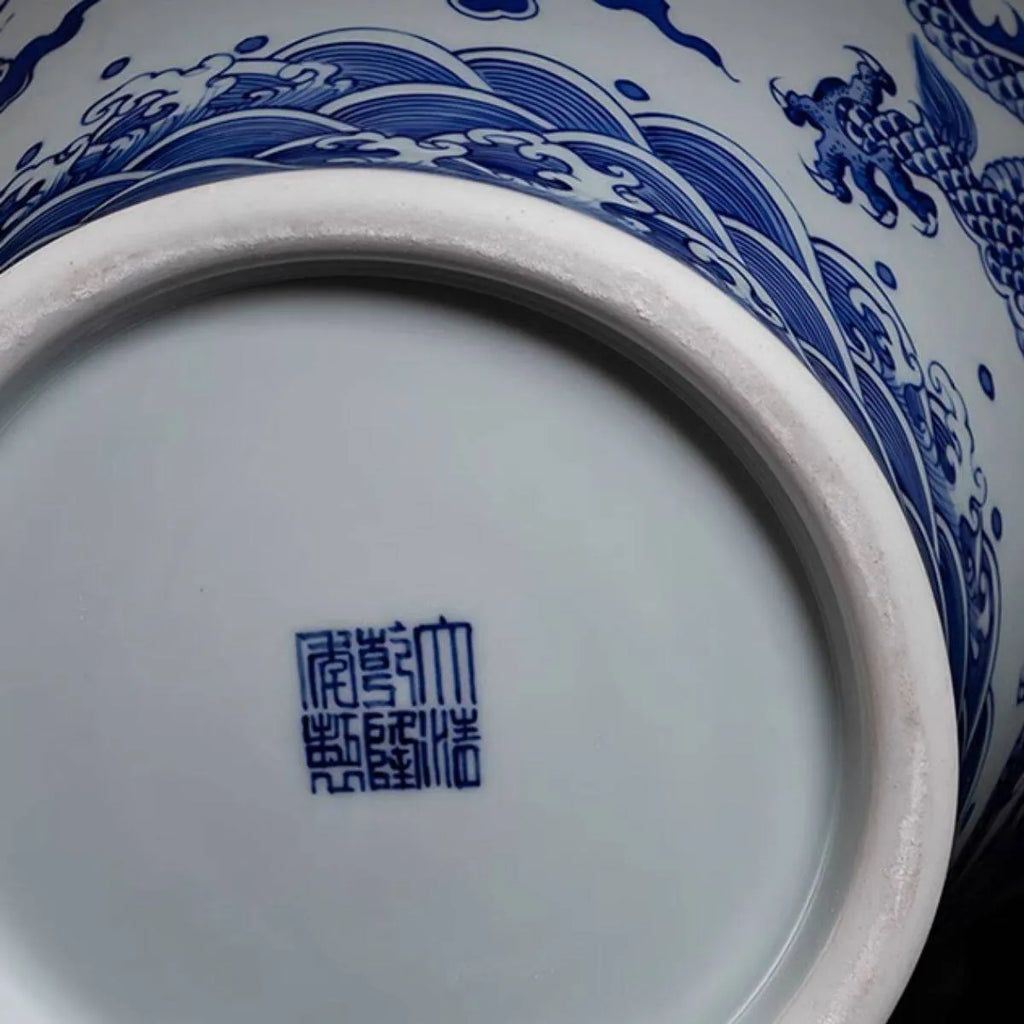 Decorative Qianlong-style reign mark on the contemporary meiping