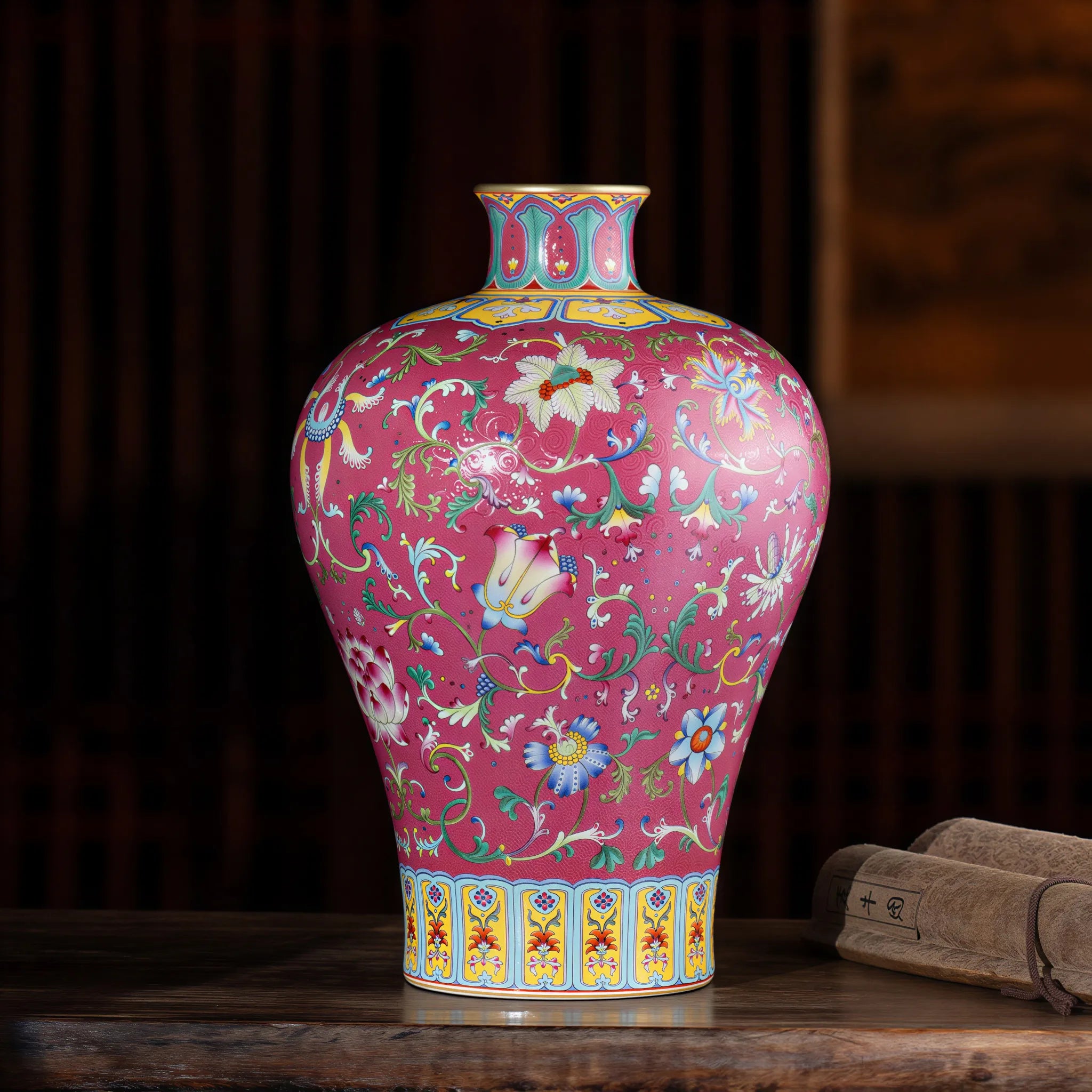 Reverse view of the carmine graviata meiping vase