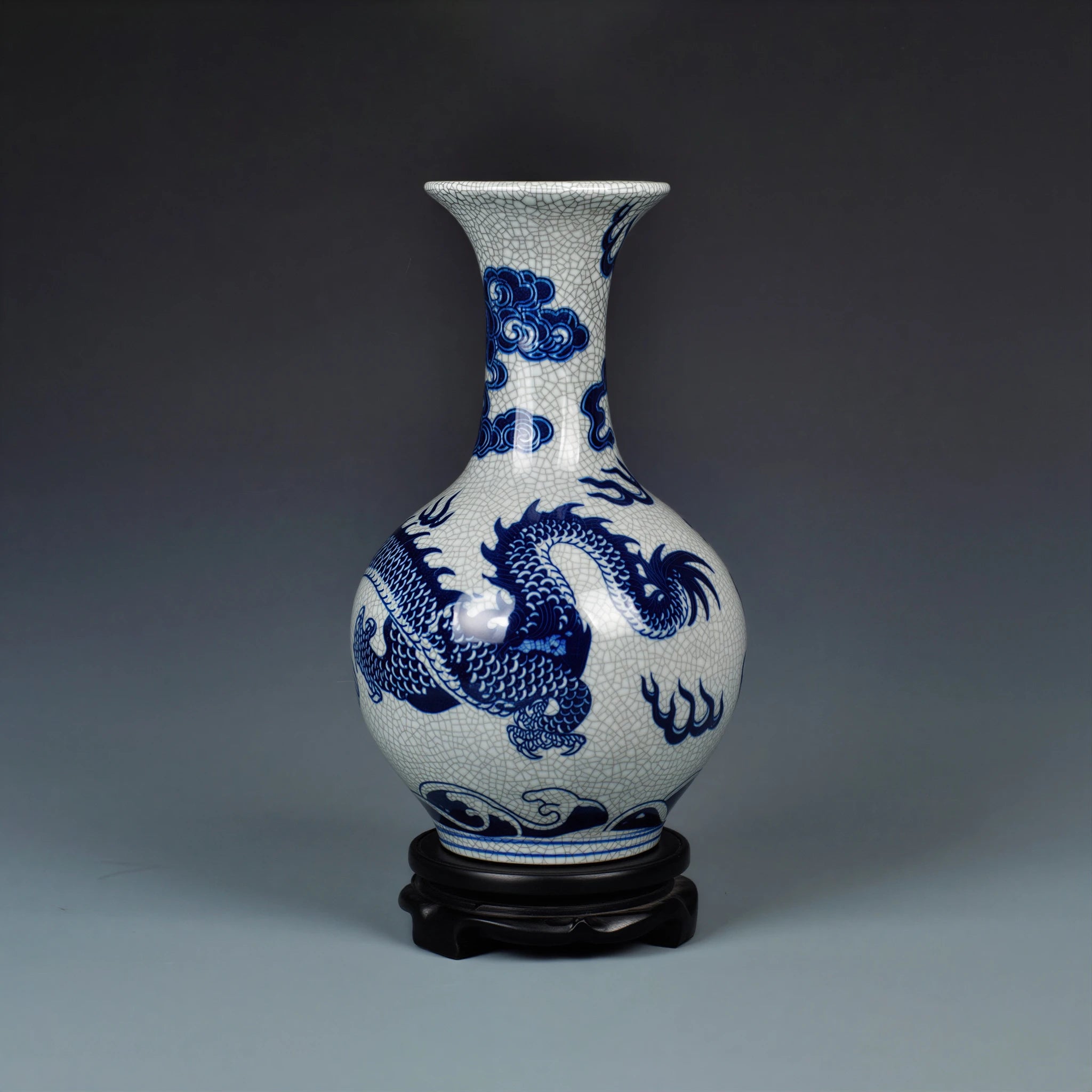 Front view of a Jingdezhen Shangping vase with cobalt-blue dragon decoration and crackle glaze
