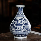 Angled profile of the pear-shaped fish Yuhuchun vase