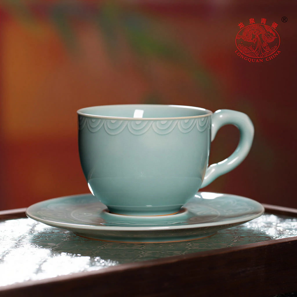 Profile of the Longquan celadon coffee cup with deer and cloud relief