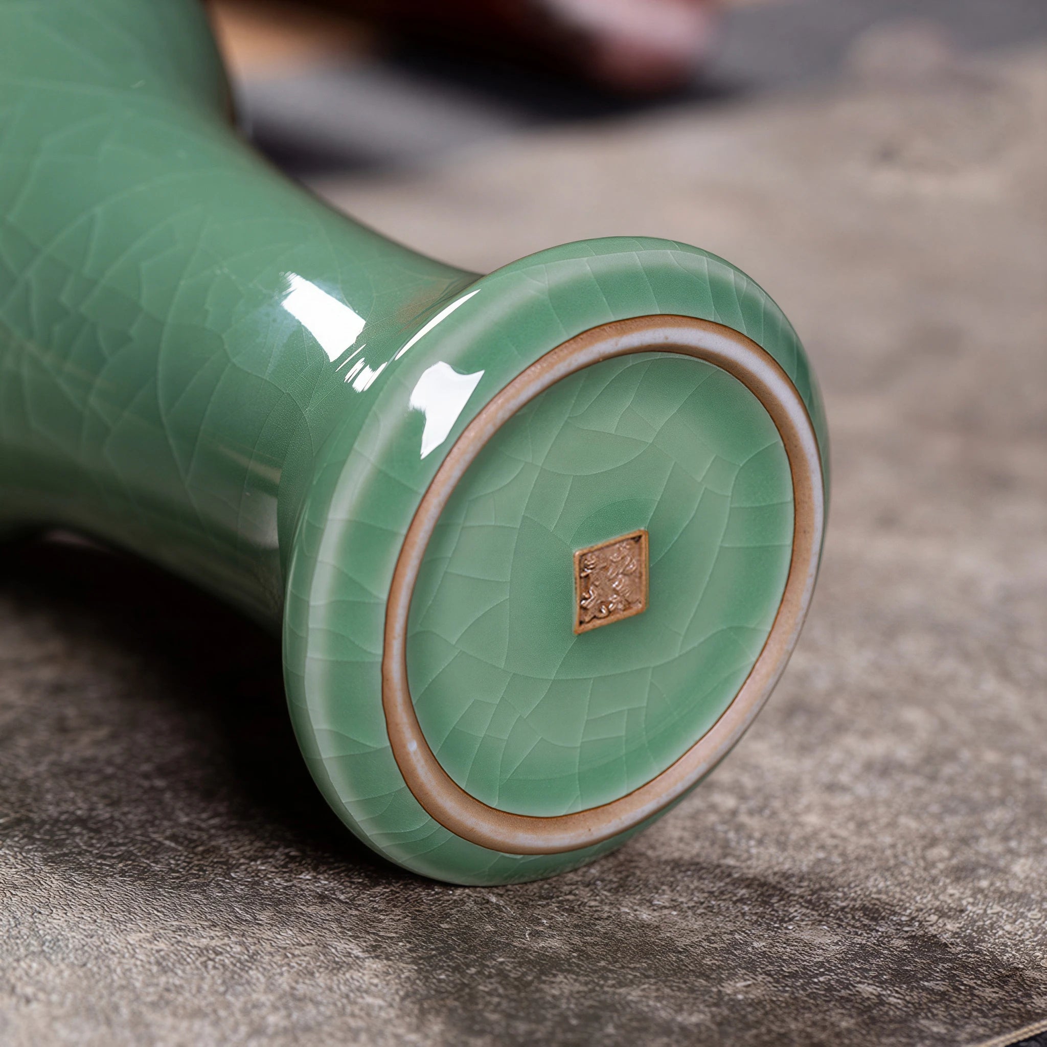 Crackle celadon vase with an unglazed foot