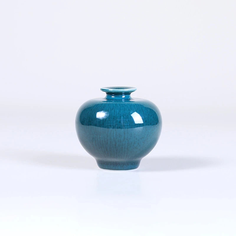 Compact pomegranate-form peacock green mini porcelain vase