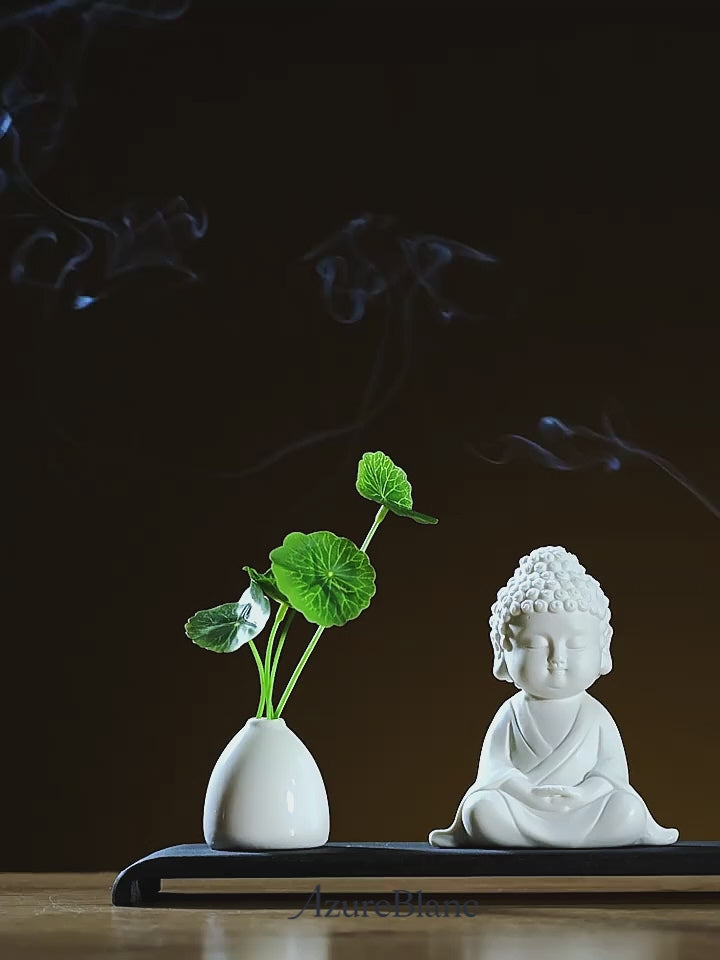 Blanc de Chine Buddha Miniature Zen Altar Set