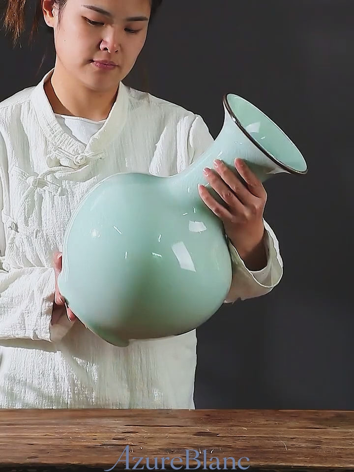 Pale Celadon Crackle Glaze Globular Vase