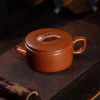 Side profile of Zhu Qianyun's low zini Hanwa teapot
